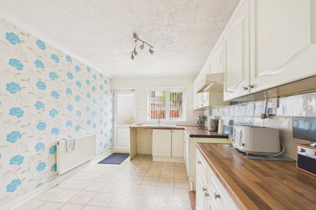 5, Langdale Drive, Hull photo 3