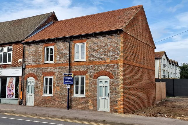 Thumbnail End terrace house for sale in Chapel Street, Thatcham, Berkshire