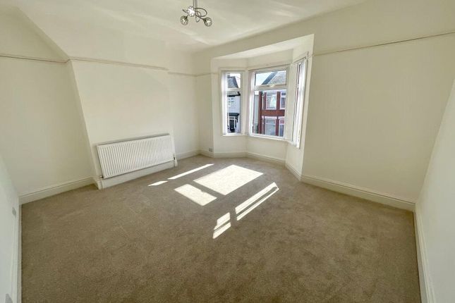 33, Royton Road, Merseyside photo 5