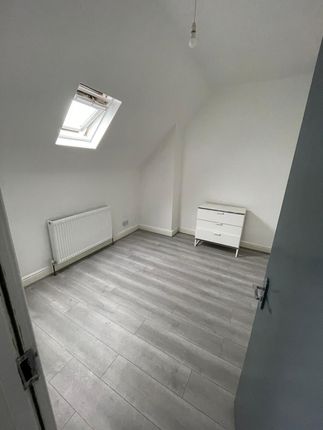 Whitehall Road, Birmingham photo 5