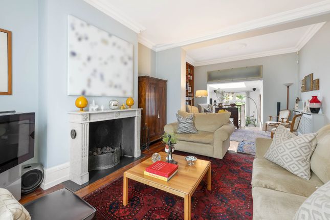Thumbnail Terraced house for sale in Queensdale Road, London