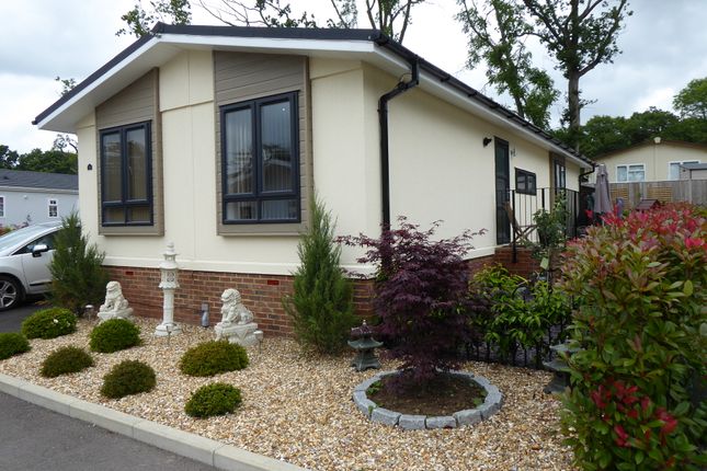 Homes For Sale In Valewood Lane Barns Green Horsham Rh13 Buy