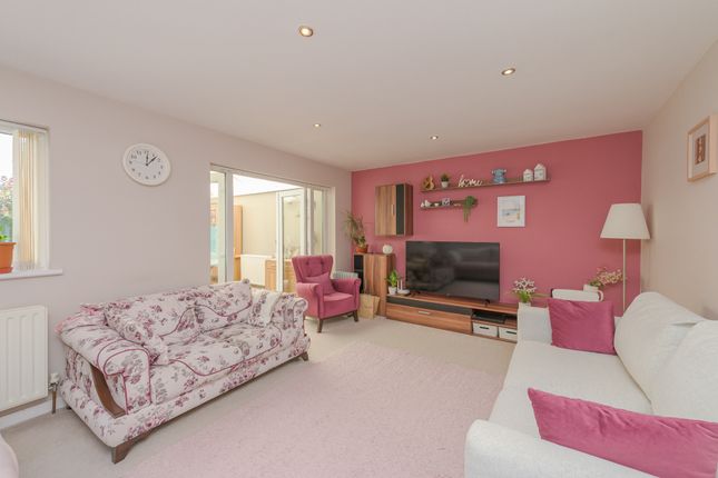 5, Brook Lane, WALSALL photo 4