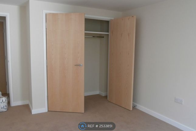 Fitted Wardrobe In Bedroom 1