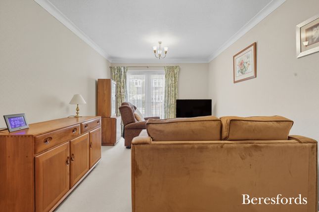 2, Huskards, Upminster photo 4