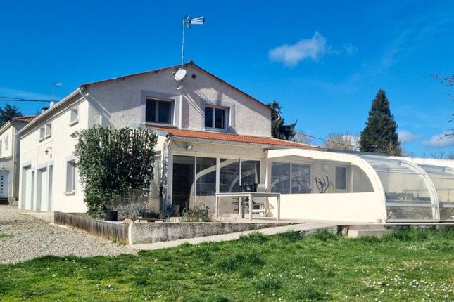 Thumbnail Country house for sale in Mirepoix, Ariège, France - 09500