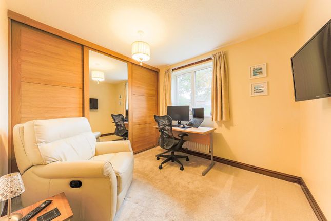 Bedroom.Jpg