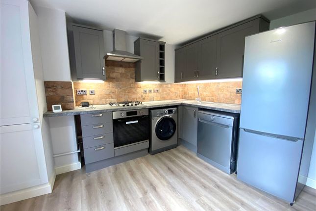 Flat 8, Botley Hill House,, Botley Hill, Southampton photo 2