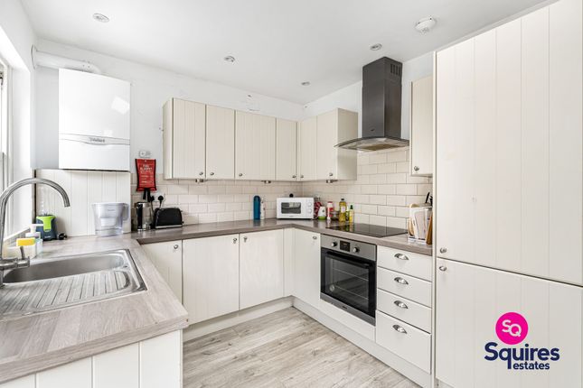 67 The Burroughs, London photo 2