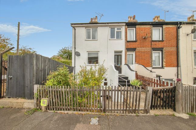 4-bed terraced on Alexandra Street, Harwich, £200,000