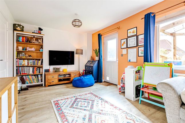 5, Finch Green, Bedfordshire photo 4