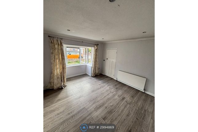 Ardmore Avenue, Guildford photo 5