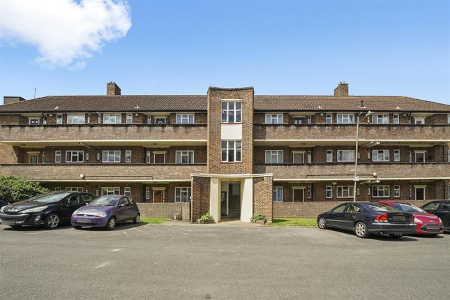2, Devereux House, Roehampton photo 4