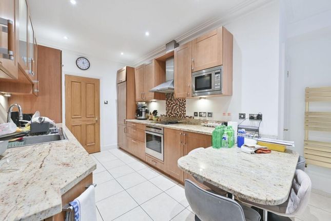 22A, Farm Street, London photo 3