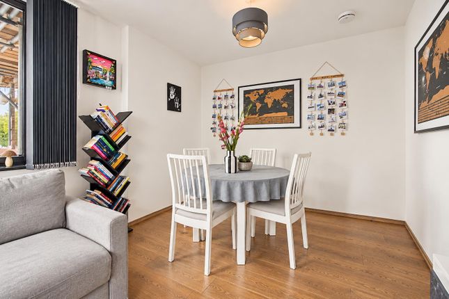 Flat 26 Kirk House, 97, High Street, West Drayton photo 4
