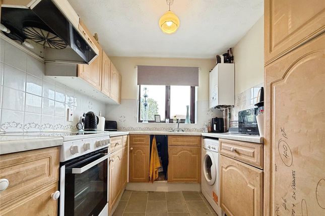 41, Malvern Close, Lincoln photo 3