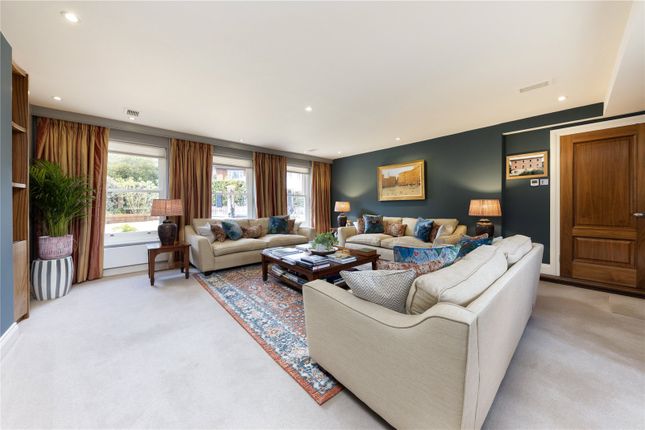 Detached house for sale in Greenoak Way, Wimbledon, London