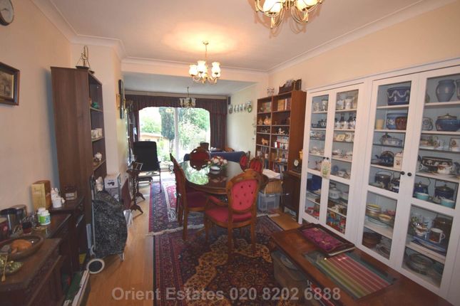 24, Renters Avenue, London photo 4