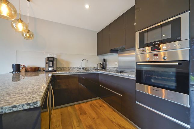 11 Johnson Court, 43 Meadowside - Nuc7Djczmuqmvxkm