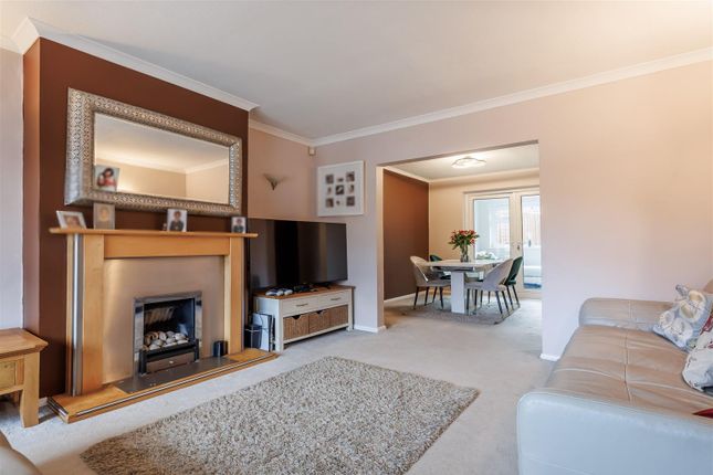 71, Crows Road, Epping photo 2