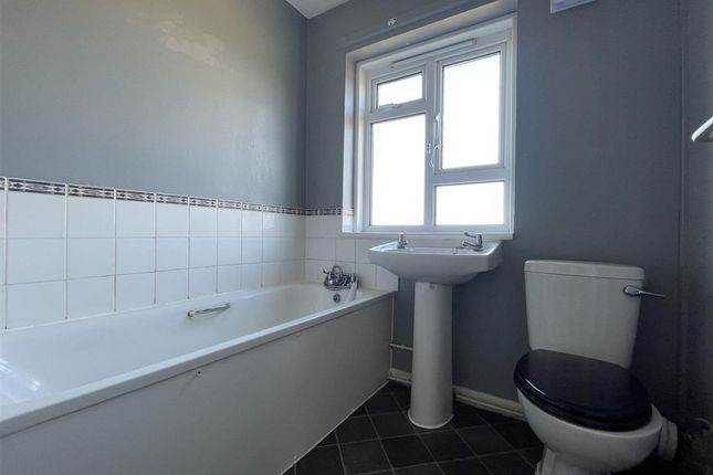 43 Coronation Road, Portland photo 4