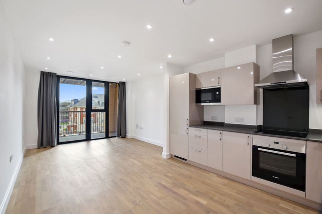 Flat 21, Cockerell Court,, Burgess Springs, Chelmsford photo 3