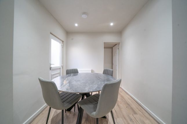 7, Frost street, Liverpool photo 4