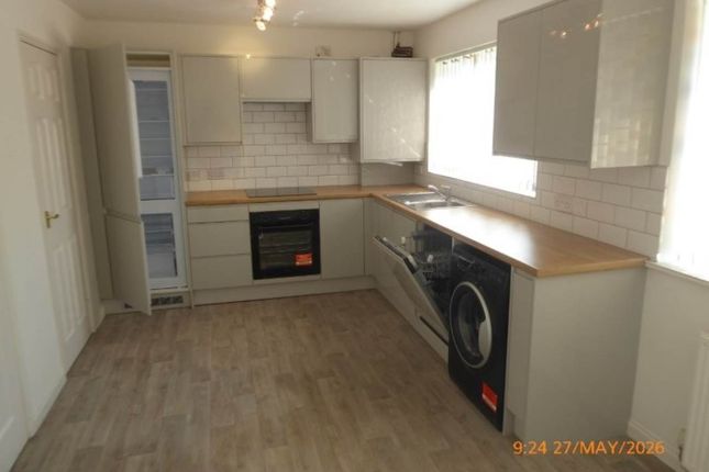 Ammanford Carmarthenshire photo 2