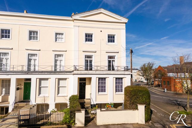 6-bed house on 60 Grosvenor Street, Cheltenham, £675,000