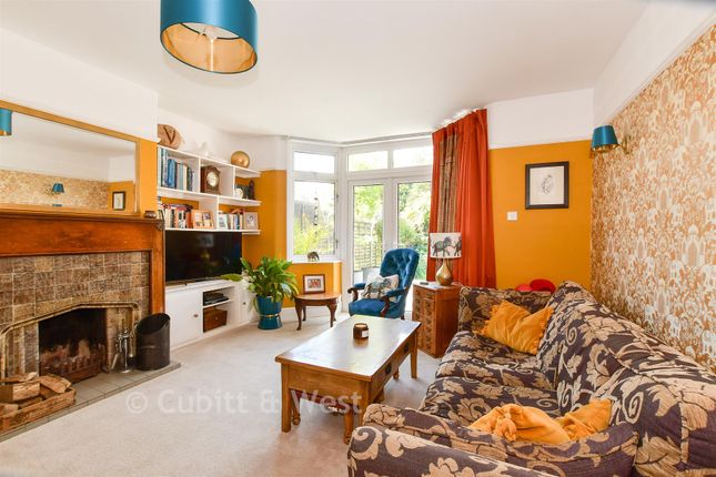 68, Ford Road, Arundel photo 2