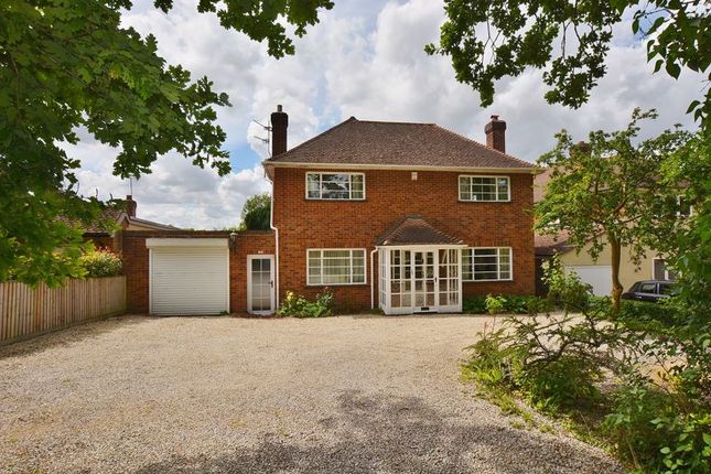 4 bed detached house for sale in Holtspur Top Lane, Beaconsfield HP9