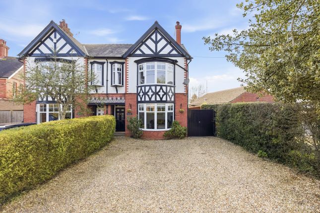 3-bed house on Lyndhurst Whitchurch Road, Tarporley, £495,000