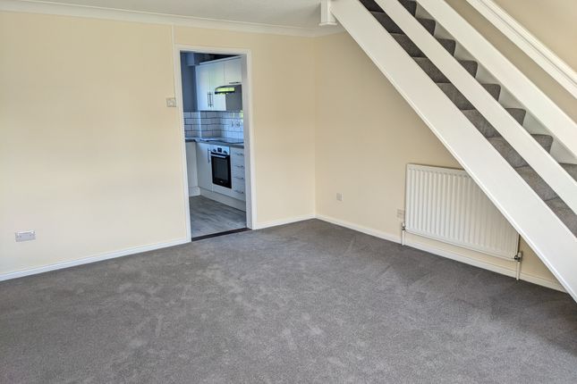 60a, Sovereigns Way, Marden photo 2