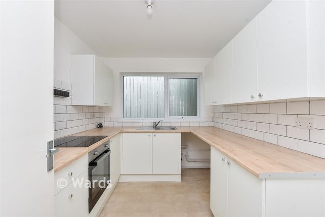5, Balcomb Crescent, Margate photo 4