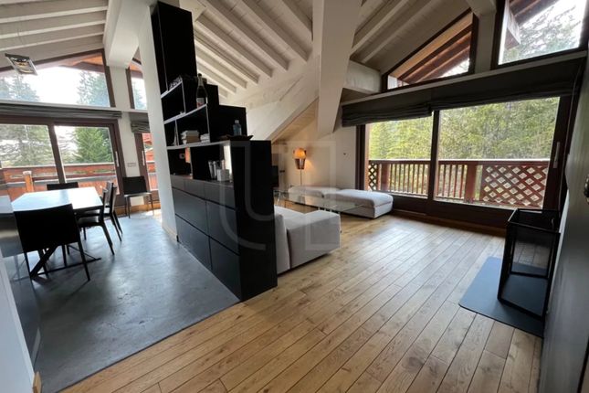 Apartment for sale in Courchevel, 73120, France