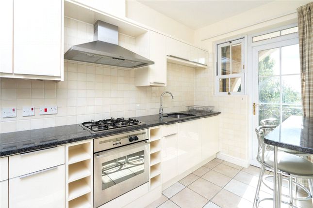 Flat for sale in Southlands Drive, Wimbledon, London