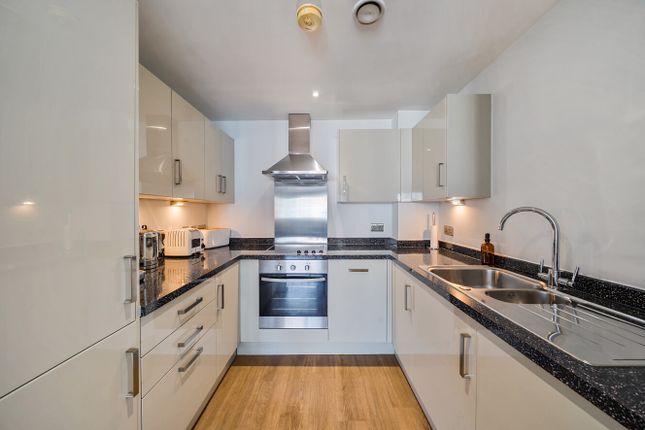 Apartment 21, Braque Building, 86, Ewer Street, London photo 3