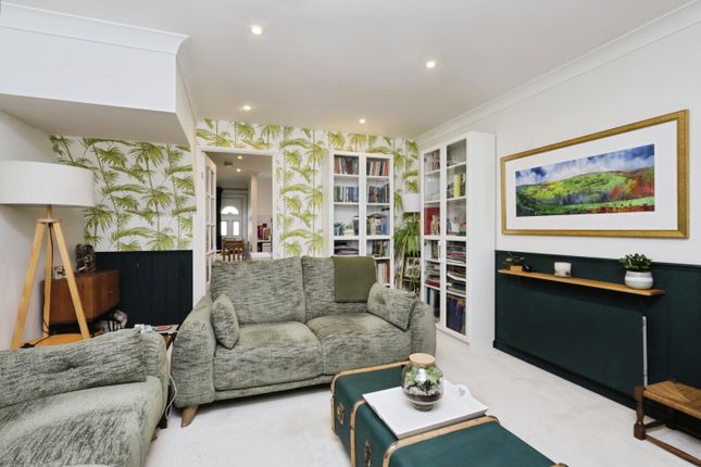 26, Markland Way, Uckfield photo 4