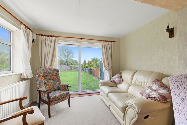 Belvoir Gardens, Grantham photo 4