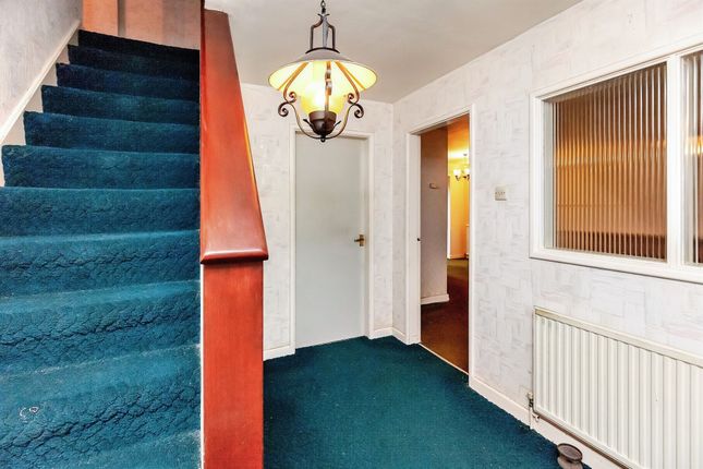 18, Isham Road, Kettering photo 2