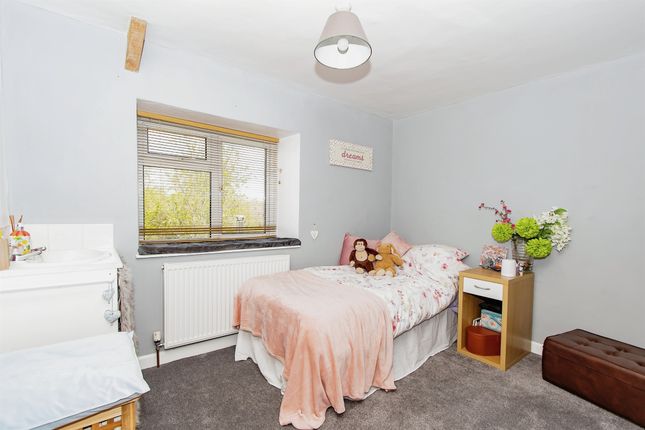 Terraced house for sale in Coat, Martock