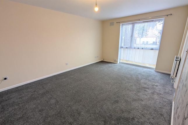 7, Watersplash Court, St Albans photo 3