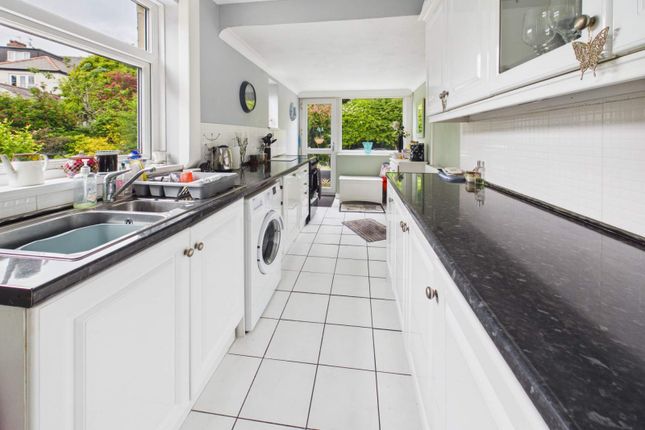 5, Glas Efail, Cardiff photo 3