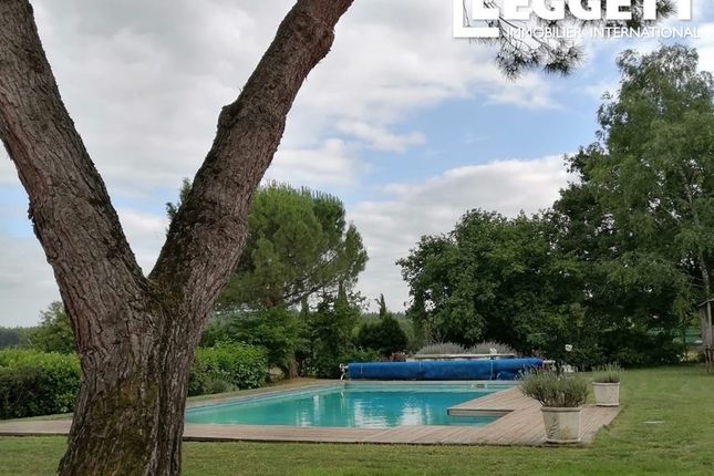 Villa for sale in 48 Impasse De L'ouche, Torsac, Charente, Nouvelle-Aquitaine