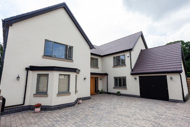 Thumbnail Detached house for sale in Lostock Hall Road, Poynton, Cheshire
