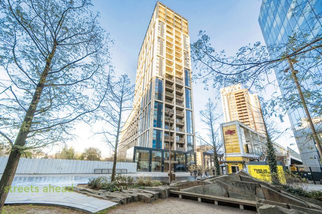 d56A42c3-9183-4Bb...