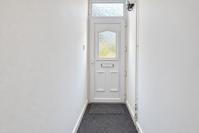 2 Brynwyndham Terrace, Treherbert photo 5