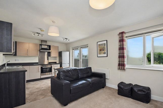 9, Station Square, Pudsey photo 4