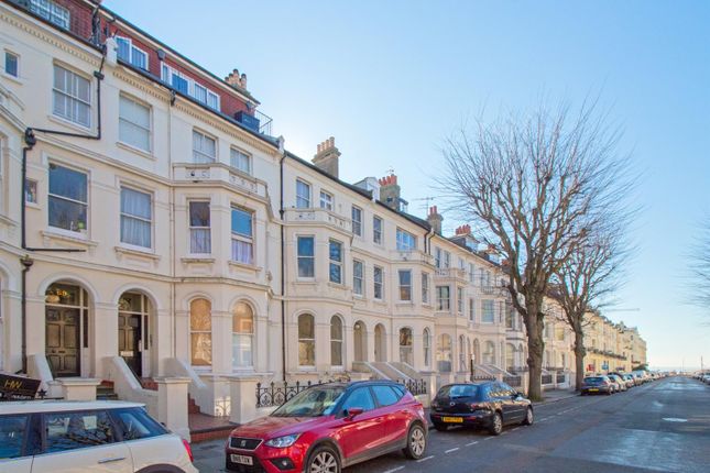 2-bed flat on Flat 5, 67, St. Aubyns, Hove, £170,000
