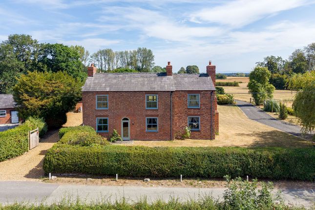 Parkside Farm House Calveley Hall Lane, Tarporley photo 4